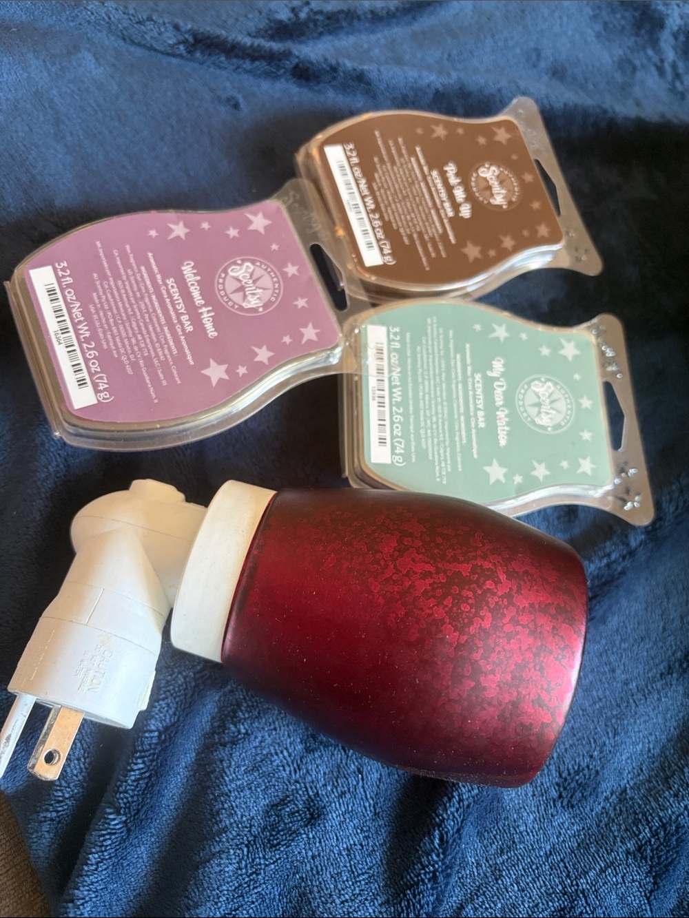Red Plug-In Wax Warmer with Scent Melts